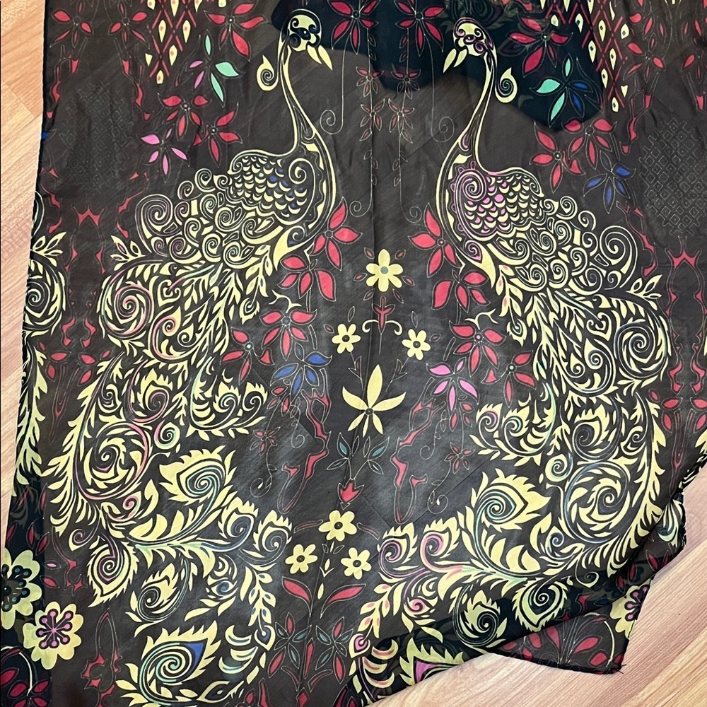 Black and Gold Peacock Patterned Scarf Polyester - Picture 4 of 4
